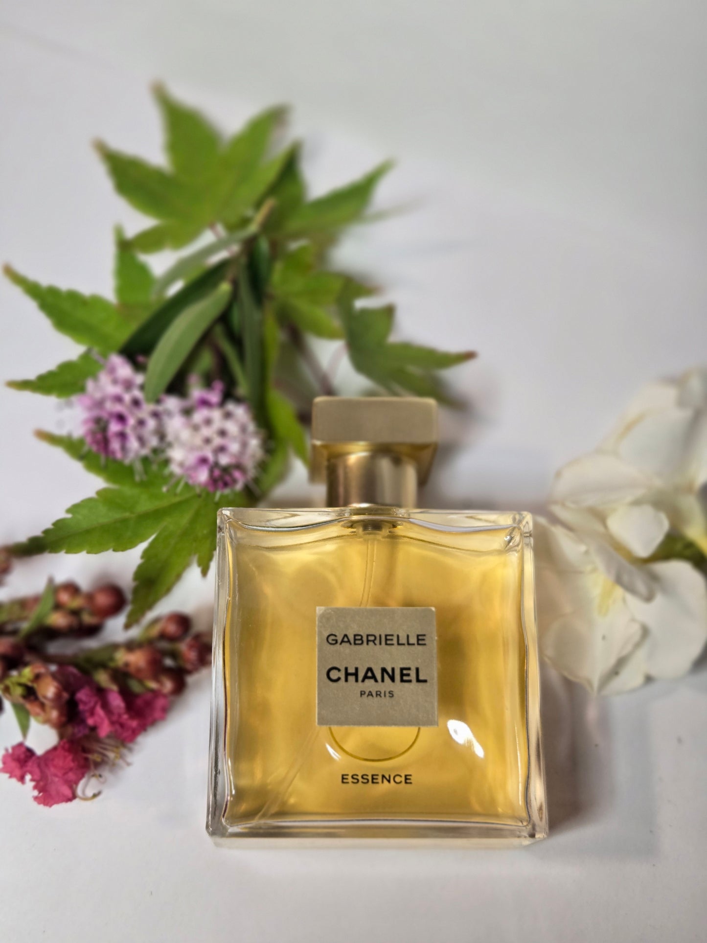 Perfume -GABRIELLE CHANEL ESSENCE