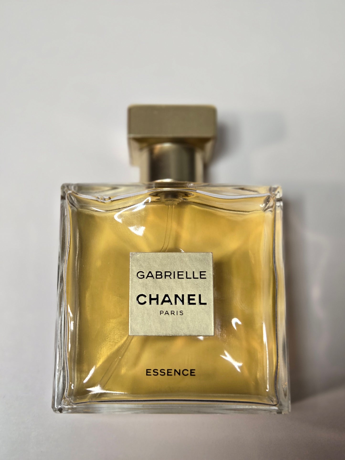 Perfume -GABRIELLE CHANEL ESSENCE